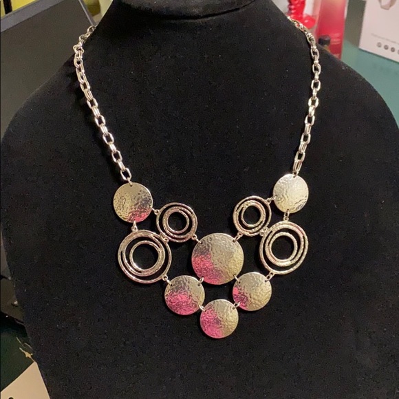 Foxy Mama! - Picture 9 of 9